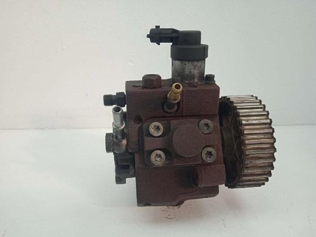 8200561664 RENAULT Bomba de alta presión de combustible  comprar en Jaén