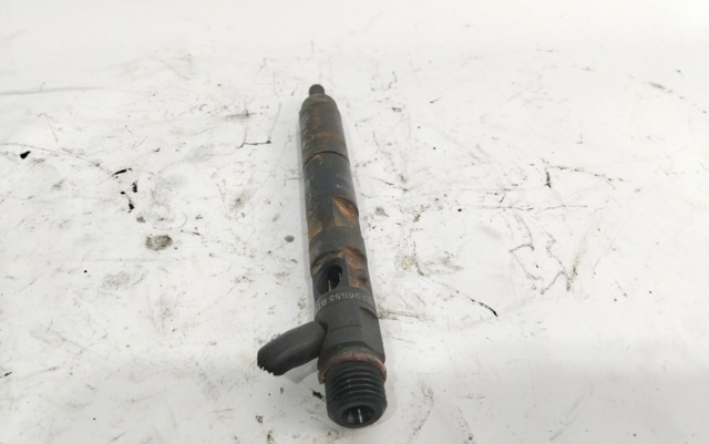 8200567290 Inyector de combustible  comprar en Reus
