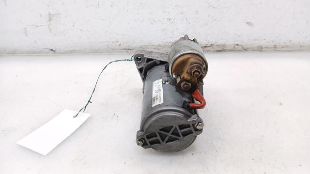 8200568535 RENAULT Motor de arranque  en stock Córdoba