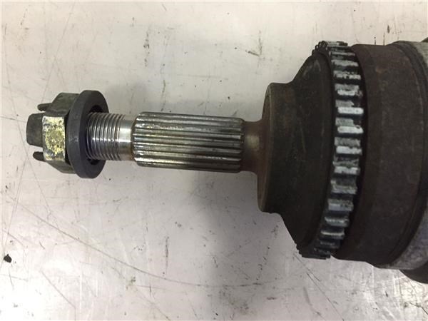 8200571878 Semieje delantero derecho  disponible Burgos