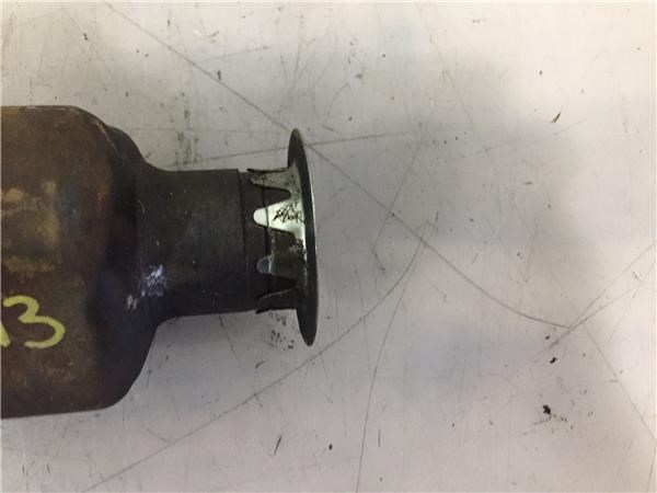 8200571878 RENAULT Semieje delantero derecho  comprar en Oviedo