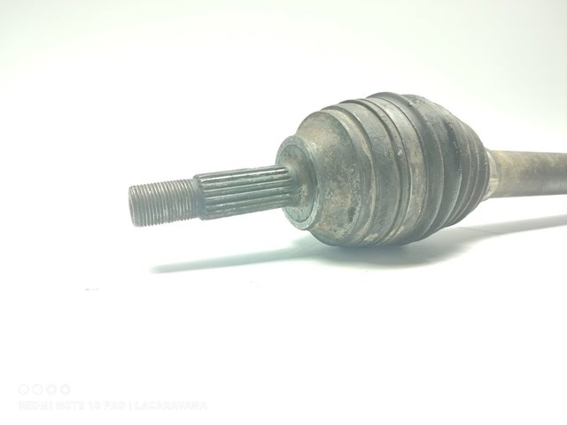 Árbol de transmisión delantero derecho 8200571878 RENAULT