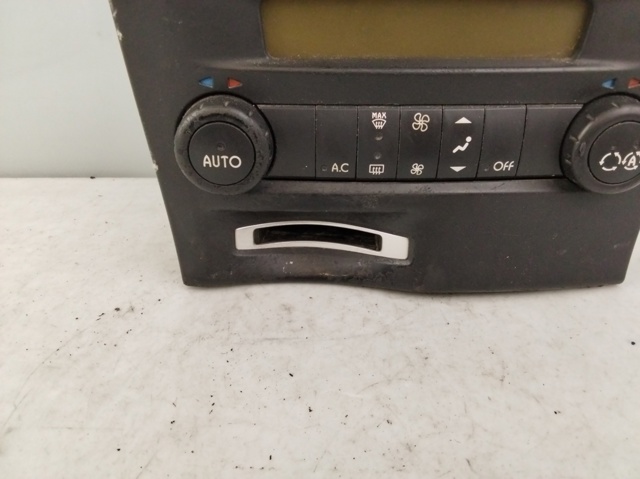 8200575240 Renault (RVI)