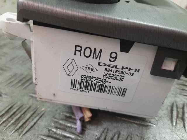 RENAULT 8200575240  en stock Terrassa