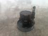 Bomba de dirección asistida  8200575303 RENAULT