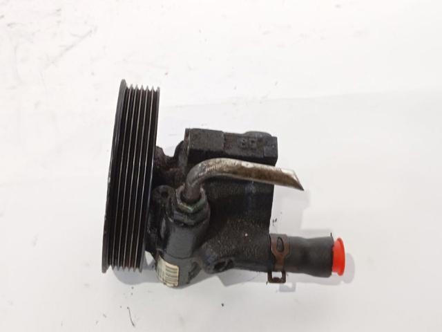 RENAULT 8200575303 Bomba de dirección asistida  disponible Lugo