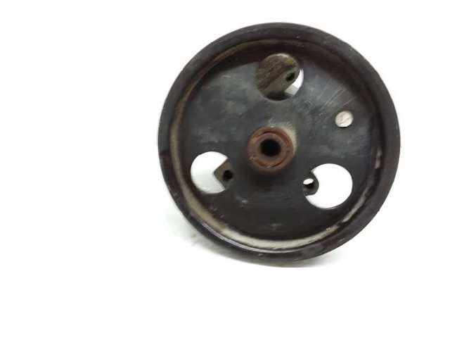 8200575303 RENAULT Bomba de dirección comprar Madrid