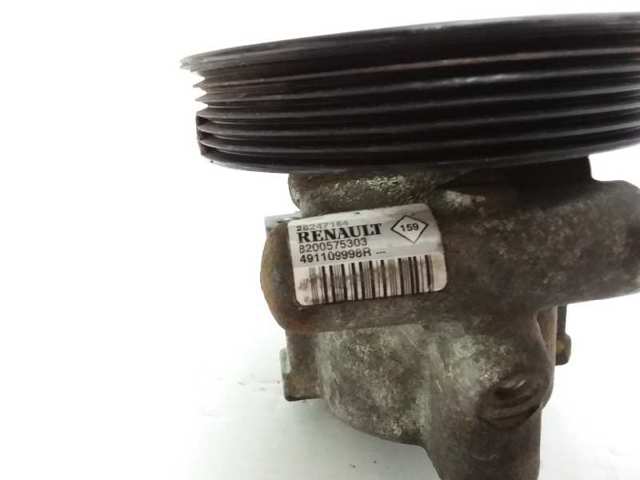 8200575303 RENAULT Bomba de dirección asistida  comprar en Oviedo