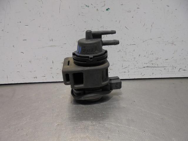 8200575400 Válvula solenoide de control de presión de sobrealimentación  en stock Granada