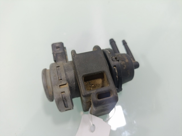 8200575400 Válvula solenoide de control de presión de sobrealimentación  comprar en Reus