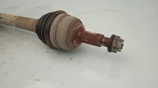 RENAULT 8200575489 Semieje delantero izquierdo  en stock Terrassa