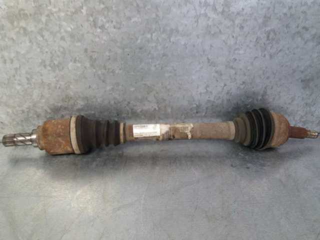 8200575489 Semieje delantero izquierdo  en stock Sabadell