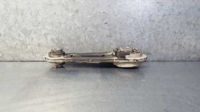8200575641 Soporte de motor trasero  en stock Granada