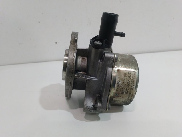 8200577807 Bomba de vacío comprar Girona
