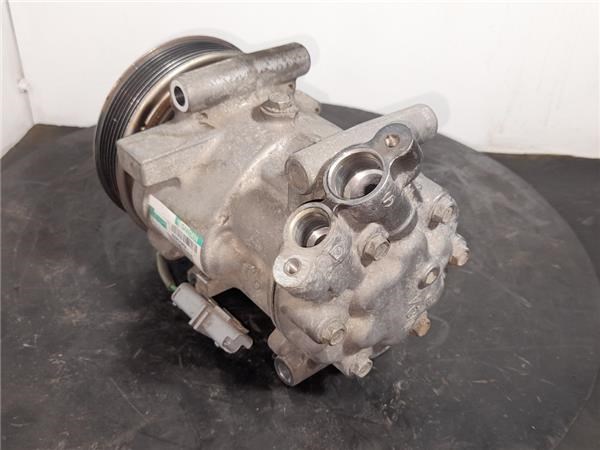 8200578856 RENAULT Compresor de aire acondicionado  disponible Ourense