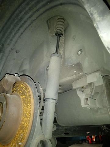 8200584312 Amortiguador trasero  en stock Granada