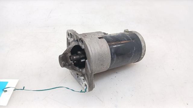 8200584664 RENAULT Motor de arranque  en stock Córdoba