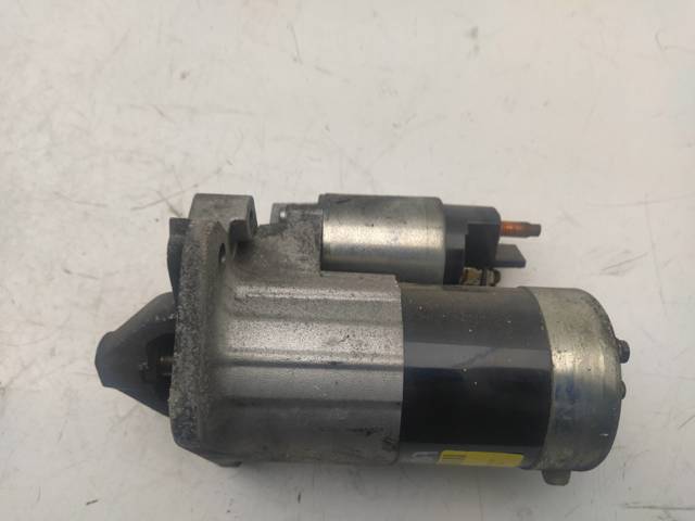 RENAULT 8200584675 Motor de arranque  disponible Valladolid