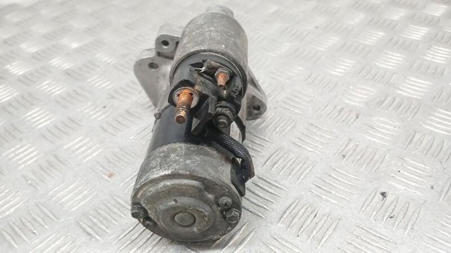 8200584675A Motor de arranque  en stock Sabadell