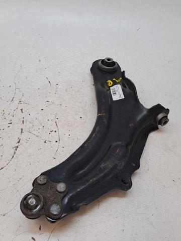 8200586561 Brazo inferior izquierdo de la suspensión delantera comprar Girona