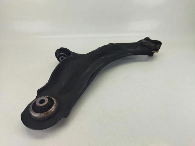 8200586561 RENAULT Brazo inferior izquierdo de la suspensión delantera  en stock Córdoba
