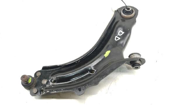 RENAULT 8200586567 Brazo inferior derecho de la suspensión delantera  comprar en Albacete