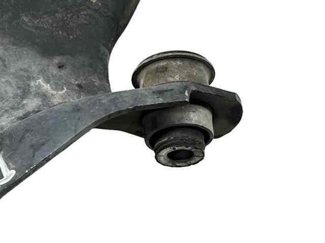 8200586567 Brazo inferior derecho de la suspensión delantera comprar Almería