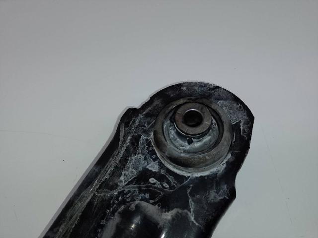 8200586567 RENAULT Brazo inferior derecho de la suspensión delantera  comprar en Lleida