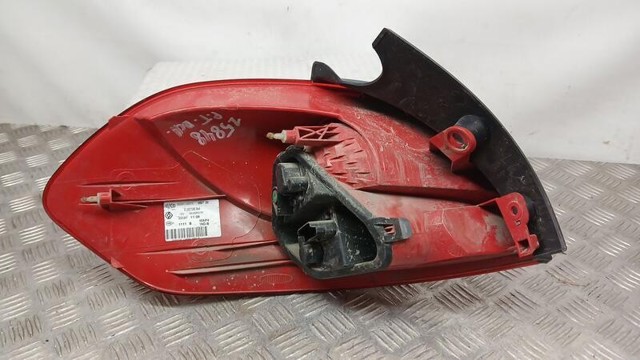 8200586844 Piloto trasero derecho comprar Girona