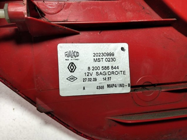 8200586844 RENAULT Piloto trasero derecho  en stock Huelva