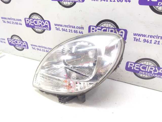 8200589032 Faro izquierdo  disponible Málaga