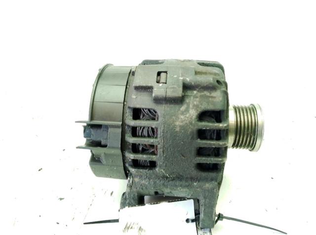 RENAULT 8200590255 Alternador  en stock Valencia
