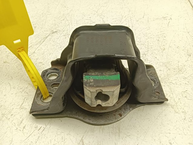 8200592642 RENAULT Soporte de motor derecho  comprar en Jaén