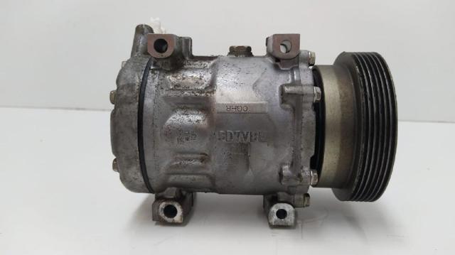 RENAULT 8200600135 Compresor de aire acondicionado  comprar en Albacete