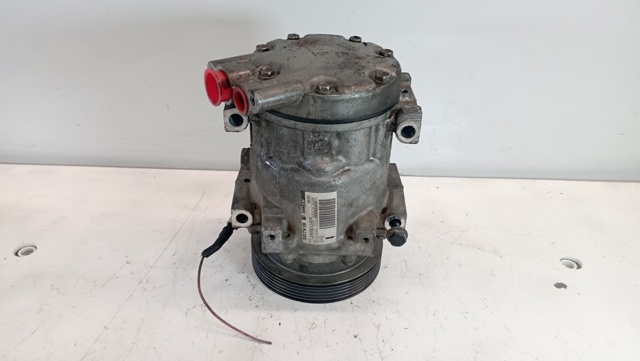 8200603434 Compresor de aire acondicionado  disponible Málaga