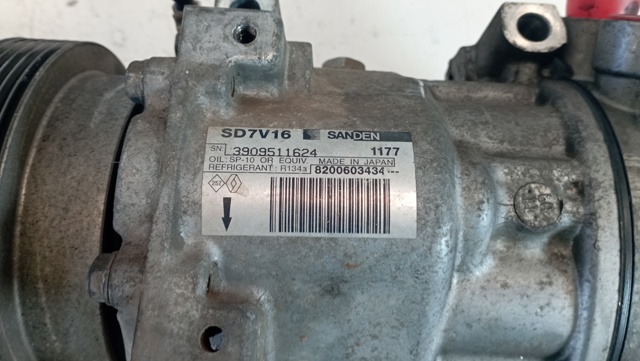 8200603434 RENAULT Compresor de aire acondicionado comprar Madrid