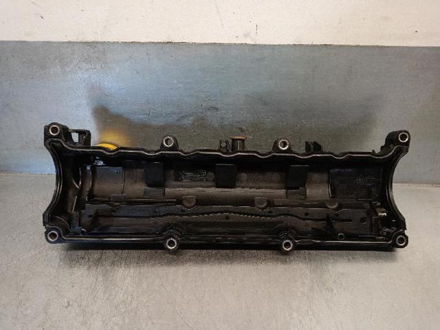 8200608952 RENAULT Tapa de balancines  disponible Alicante