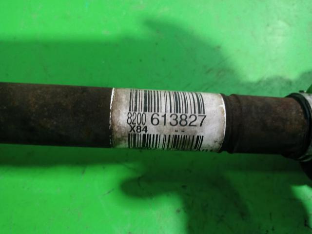 8200613827 Semieje delantero derecho  disponible Burgos