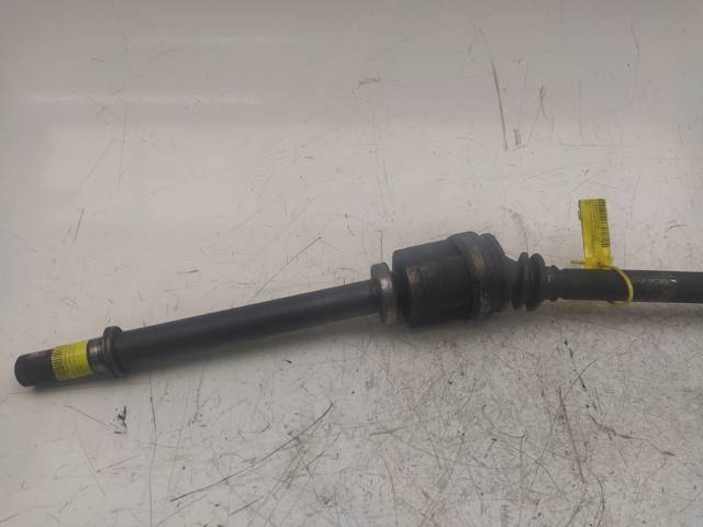 8200613827 RENAULT Semieje delantero derecho  comprar en Lleida