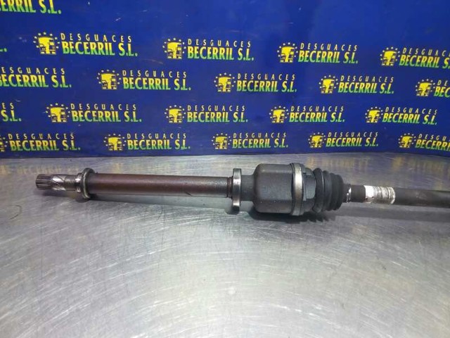8200618111 Semieje delantero derecho comprar Sevilla