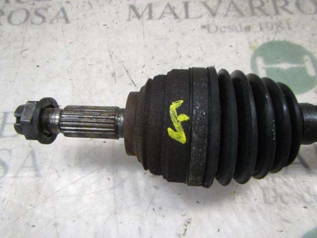 8200618111 RENAULT Semieje delantero derecho  comprar en Oviedo