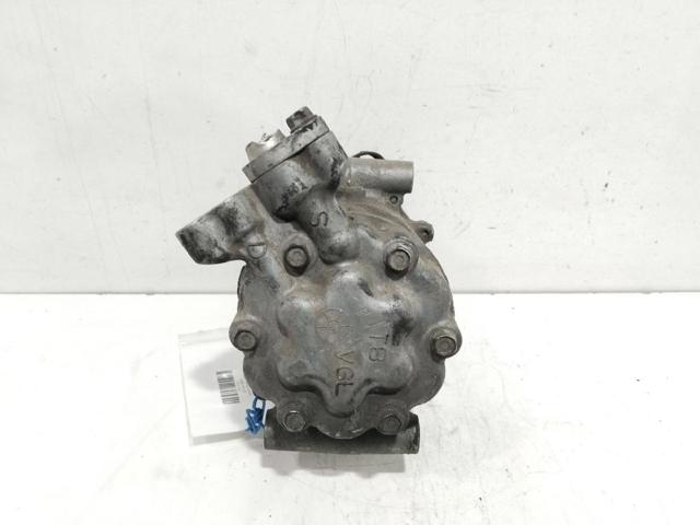 RENAULT 8200618853 Compresor de aire acondicionado  en stock Terrassa
