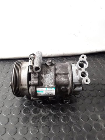 8200618853 RENAULT Compresor de aire acondicionado  comprar en Jaén