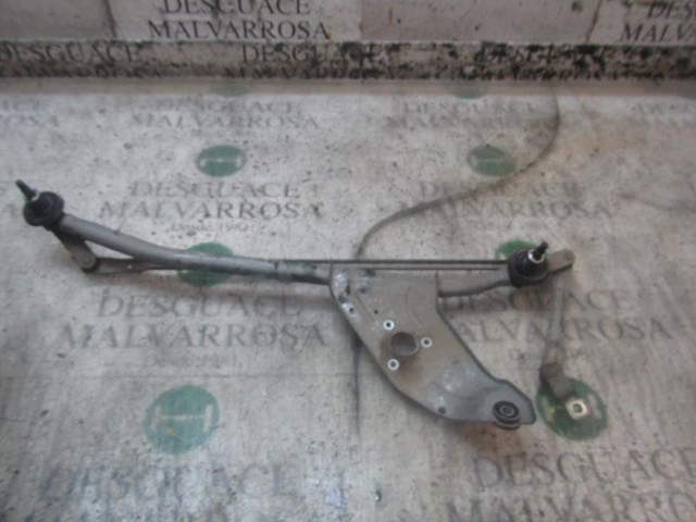 8200619512 Trapezio del limpiaparabrisas  disponible Málaga