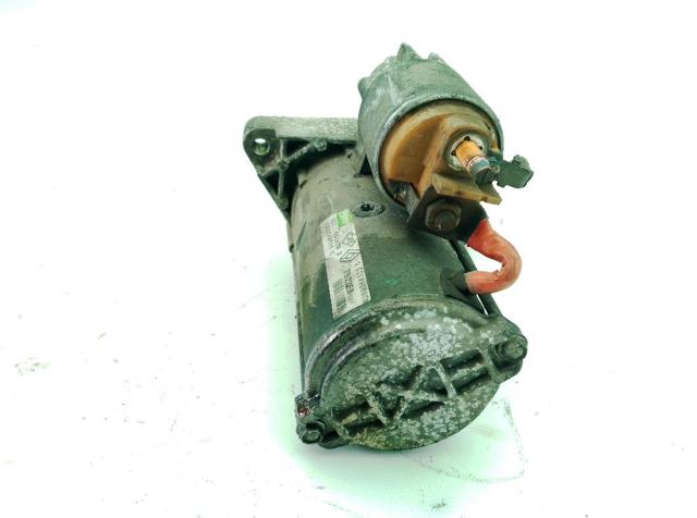 8200621305 RENAULT Motor de arranque  comprar en Oviedo