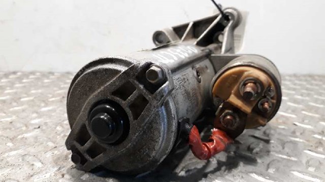 8200628419 RENAULT Motor de arranque  comprar en Jaén