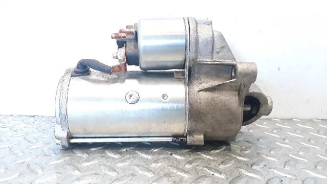 8200628419 RENAULT Motor de arranque  en stock Córdoba