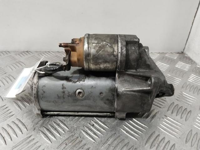 RENAULT 8200628419A Motor de arranque  disponible Valladolid