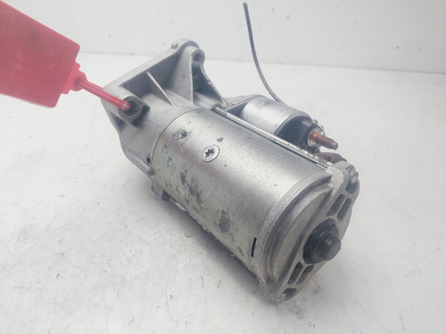 8200628419A RENAULT Motor de arranque  en stock Córdoba