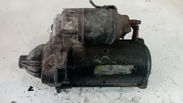 8200628430 RENAULT Motor de arranque  en stock Córdoba
